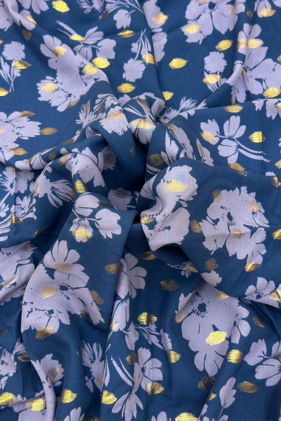 Imported Angutha Zaari Linen - 2 Piece