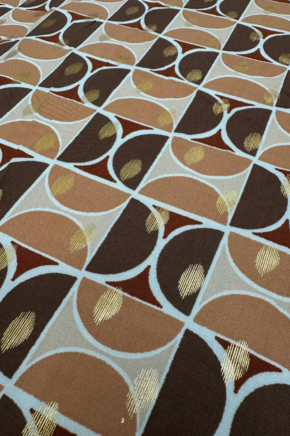 Imported Angutha Zaari Linen - 2 Piece