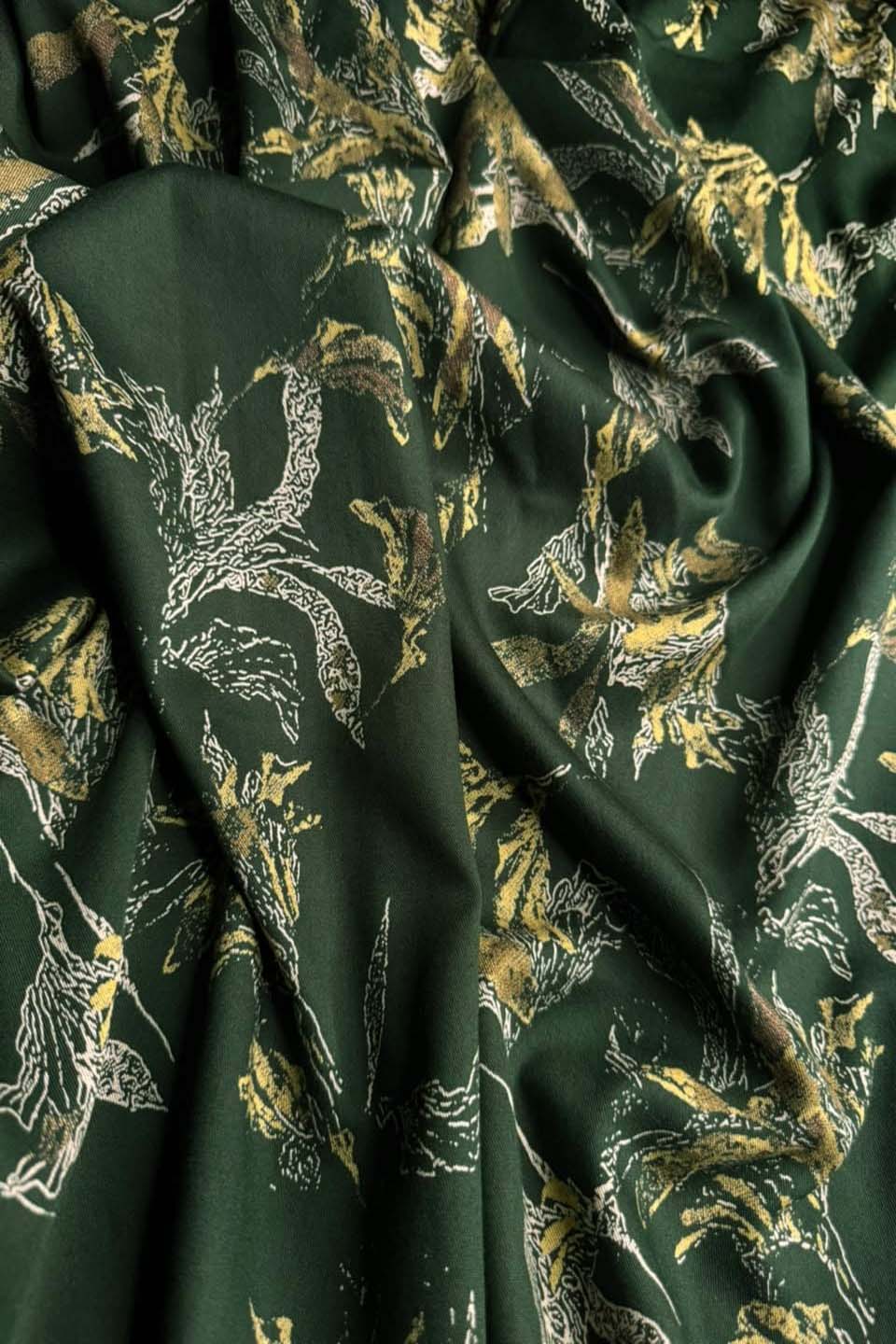 Velora Marina Golden Foliage Printed Suit - Deep GREEN