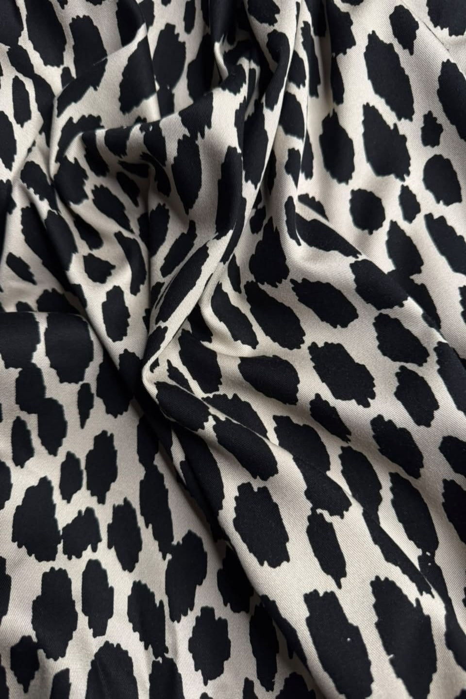Velora Marina Cheetah Spot Printed Suit - Off White & Black
