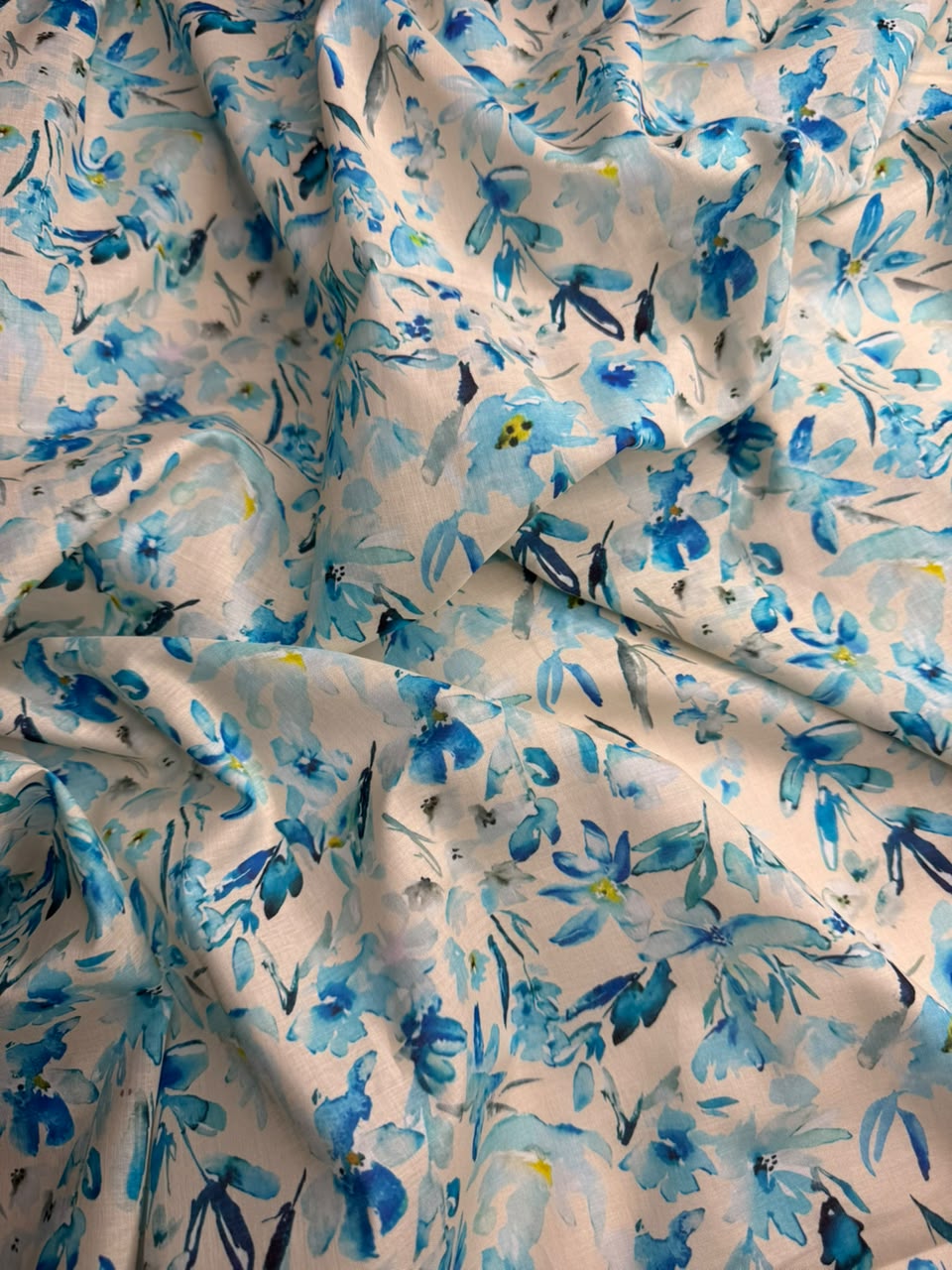 Aura Royal Lawn ’26 Collection volume 41