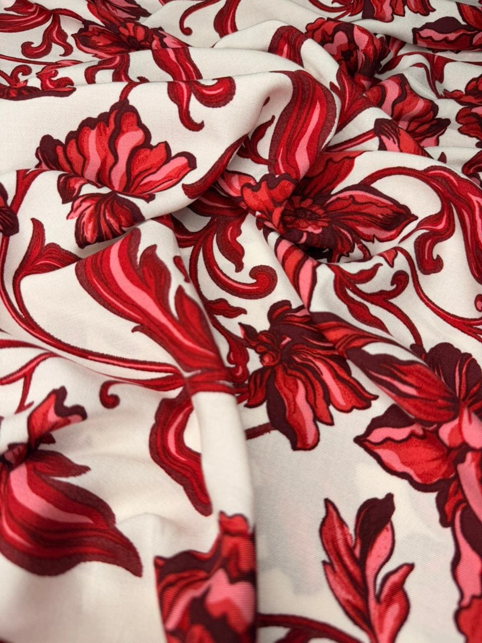 Luxury Imported Stone Linen – Bold Crimson Red Floral Printed Fabric (4 Yards)