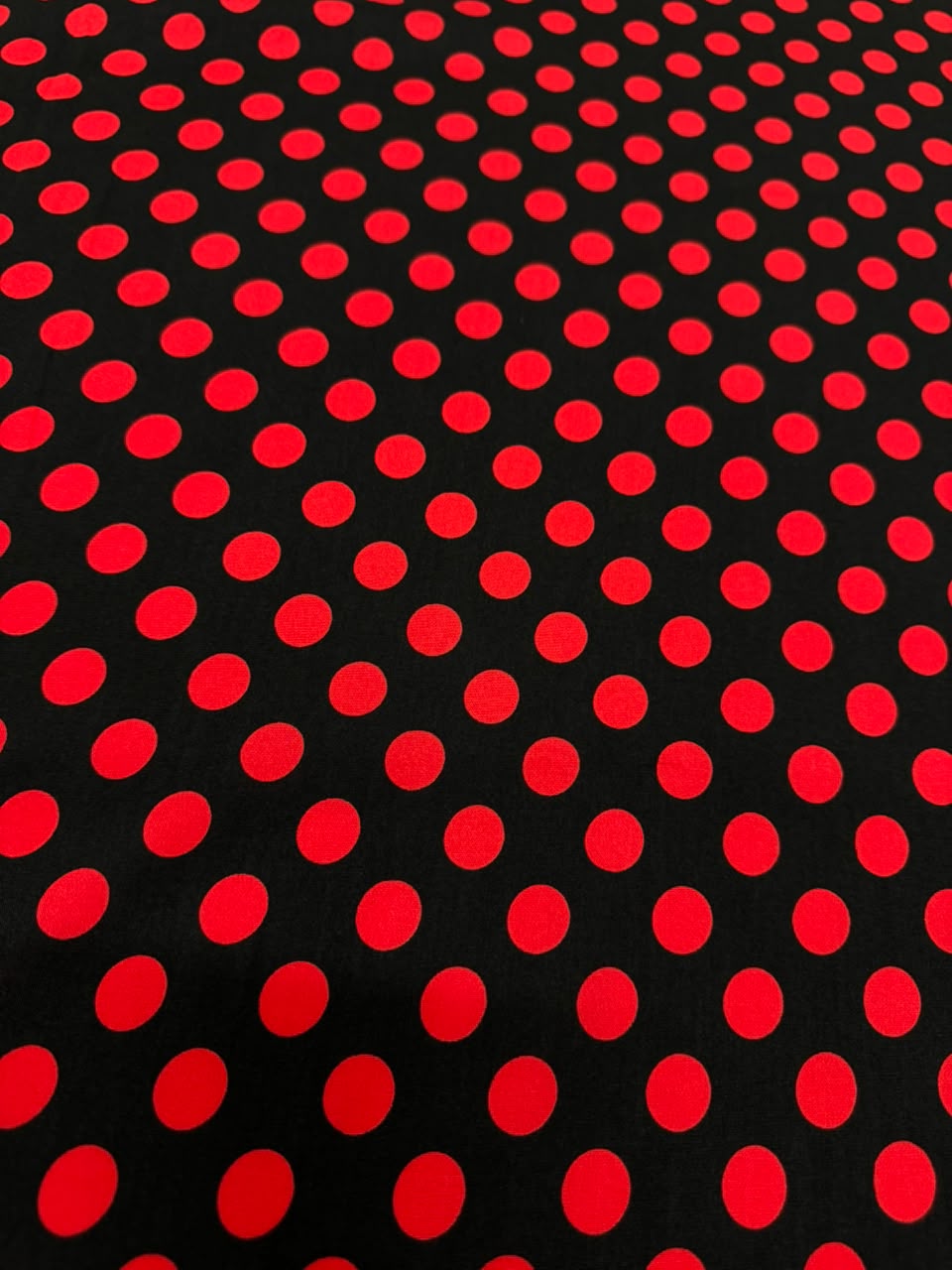 Premium Stone Linen – Red Polka Print | Black