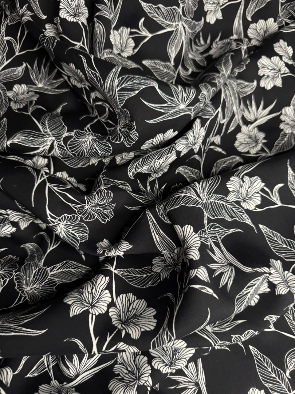 Luxury Imported Stone Linen – White Floral Print | Black