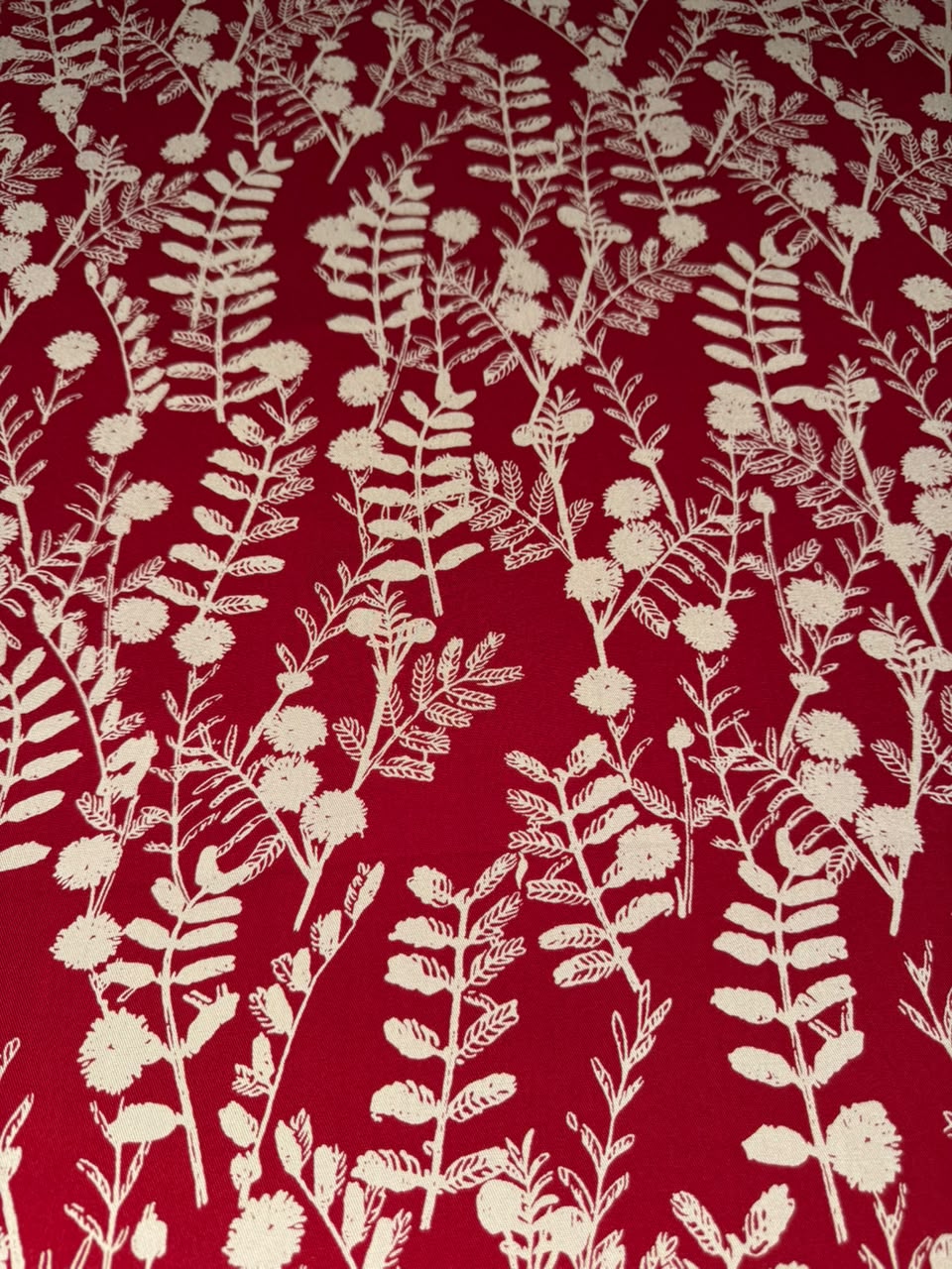 AYSEL LUXE MARINA - Botanical Fern - Maroon & Off-White