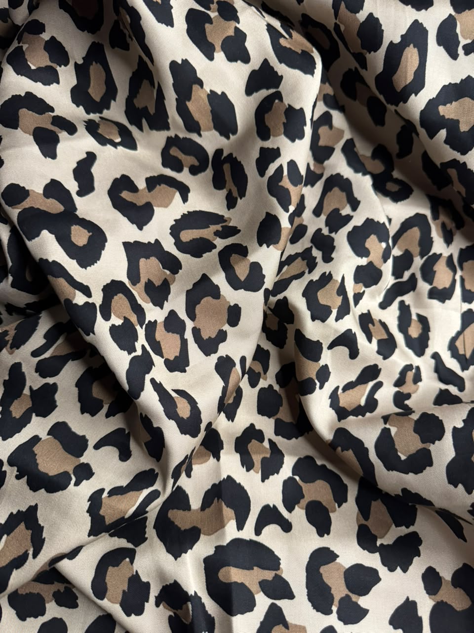 Marina Elaris - Beige & Brown Leopard Printed Fabric