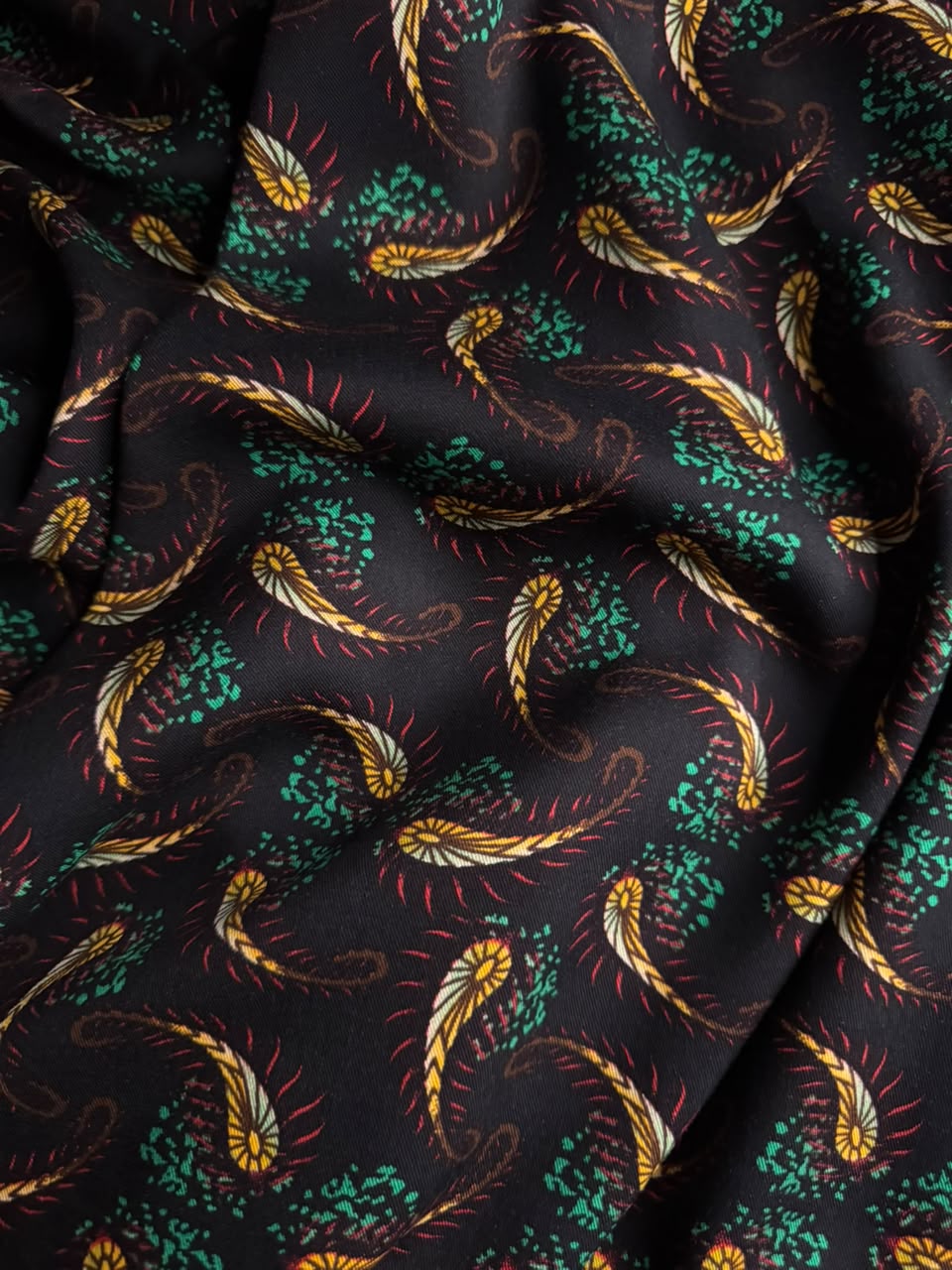 Zarvella Imported Marina Collection - Intricate Regal Paisley - Midnight Black & Emerald Green