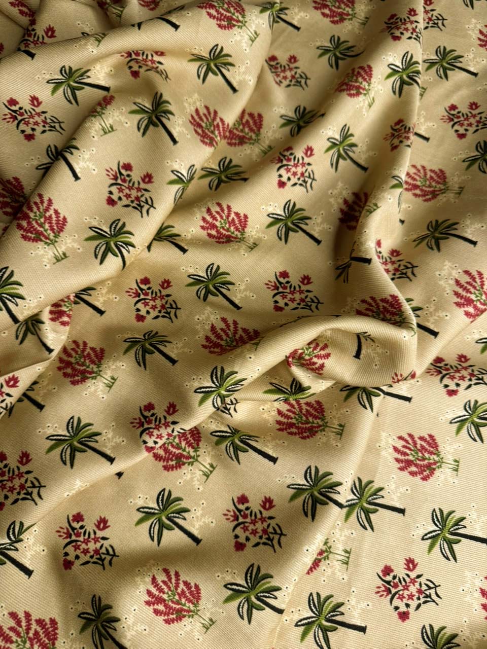 Zarvella Imported Marina Collection - Oasis Palm Motif - Light Mustard & Olive Green