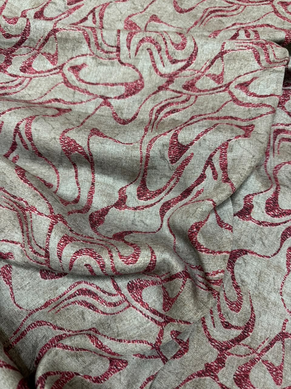LAVIN Pure Pashmina – Abstract Wavy Lines Burgundy Red Printed Fabric