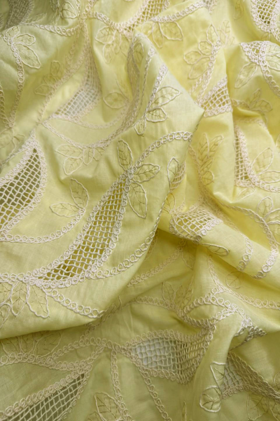 “Lemon Ivory Luxe Chikankari Lawn”SHIRT