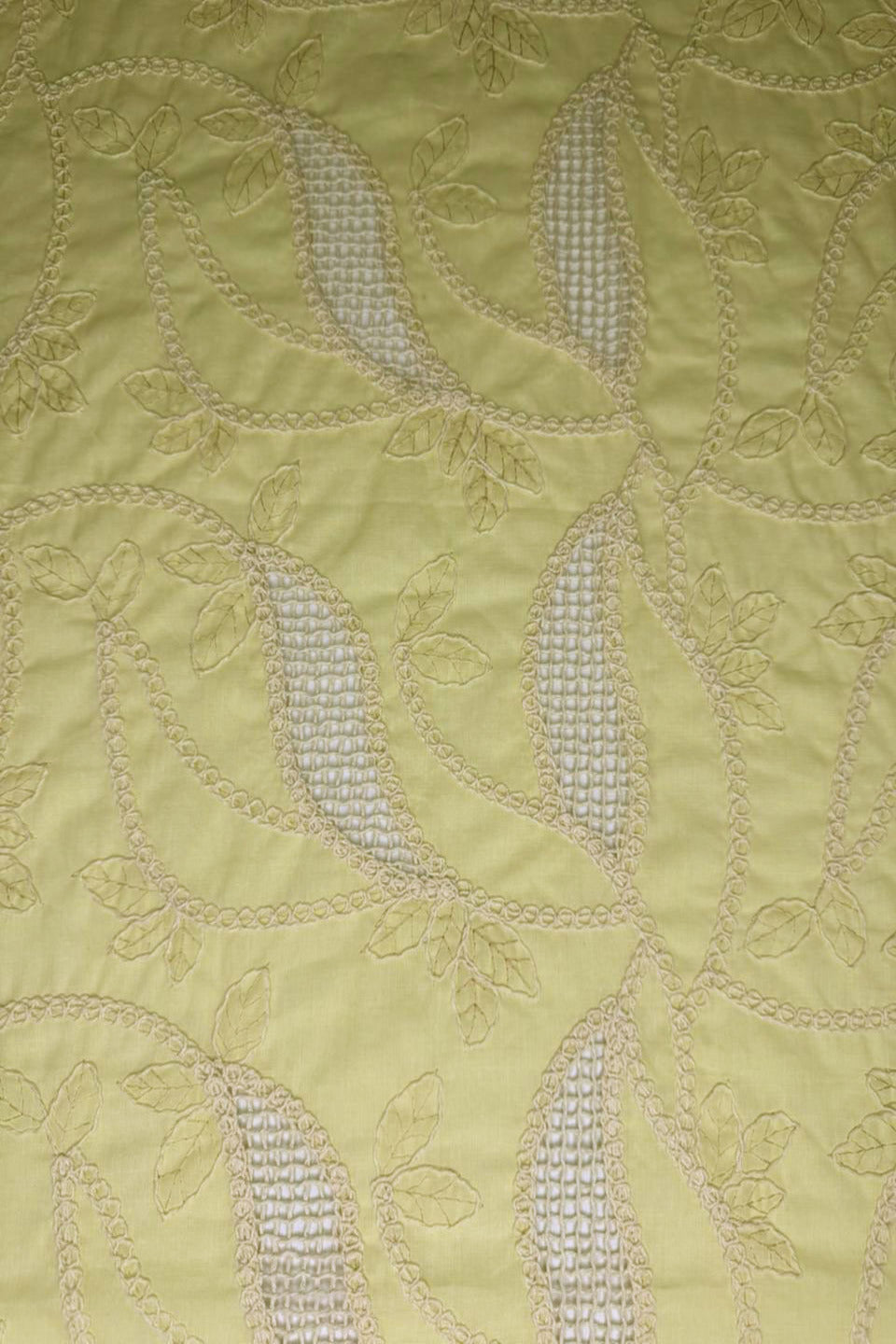 “Lemon Ivory Luxe Chikankari Lawn”SHIRT